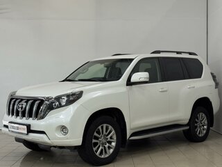 2017 Toyota Land Cruiser Prado 150 Series Рестайлинг 1, белый, 3650000 рублей, вид 1