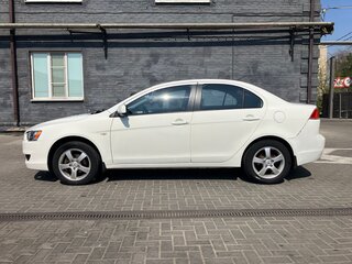 2008 Mitsubishi Lancer X, белый, 535000 рублей, вид 2