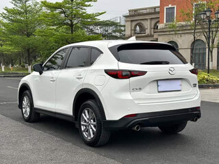 2022 Mazda CX-5 II Рестайлинг, белый, 2000000 рублей, вид 4