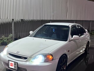1999 Honda Civic Ferio II, белый, 365000 рублей, вид 2