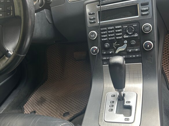 2008 Volvo S80 II, чёрный, 1200000 рублей - вид 7