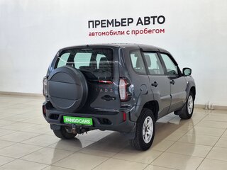 2021 Lada (ВАЗ) Niva Travel I, серый, 780000 рублей, вид 4