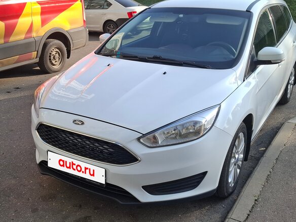 2018 Ford Focus III Рестайлинг, белый, 880000 рублей