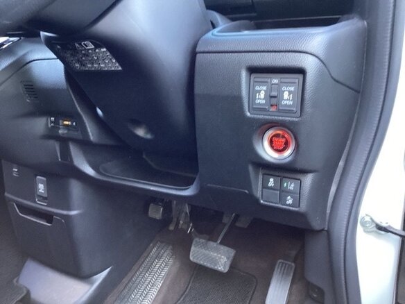 2023 Honda N-BOX II Рестайлинг, белый, 841000 рублей - вид 11