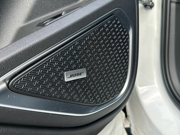 2023 Geely Tugella I Рестайлинг, белый, 2549000 рублей - вид 8