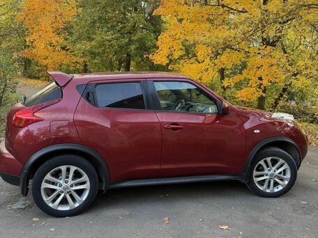 2011 Nissan Juke I, красный, 920000 рублей, вид 2