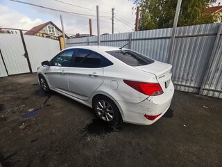 2016 Hyundai Solaris I Рестайлинг, белый, 950000 рублей, вид 5