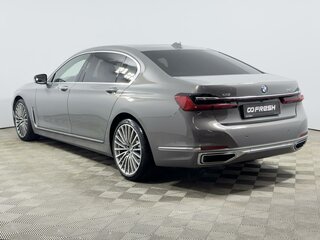 2022 BMW 7 серии Long 740Li xDrive VI (G11/G12) Рестайлинг, серый, 7669900 рублей, вид 2