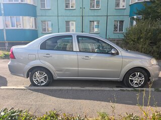 2009 Chevrolet Aveo I Рестайлинг, серебристый, 360000 рублей, вид 5