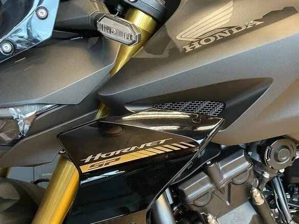 2026 Honda CB 1000 Hornet, серый, 1750000 рублей - вид 6