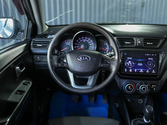 2013 Kia Rio III, чёрный, 849000 рублей - вид 8