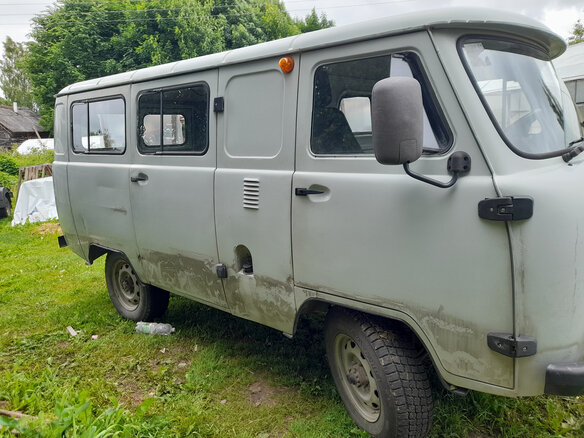 2015 УАЗ 3909, белый, 750000 рублей - вид 3