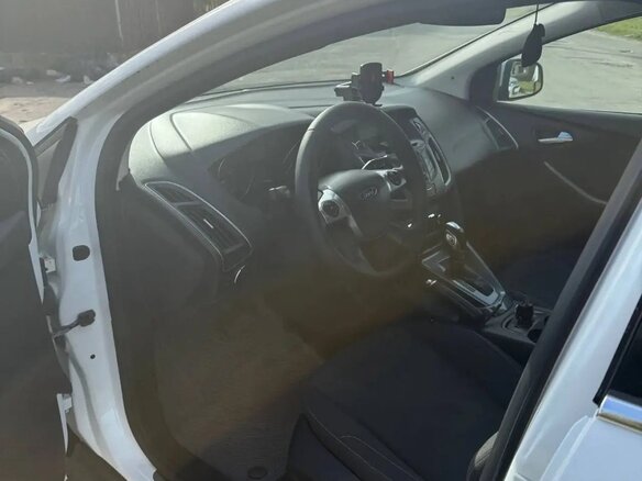 2012 Ford Focus III, белый, 850000 рублей - вид 6