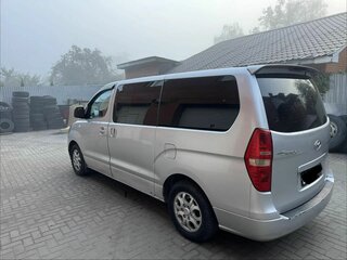 2009 Hyundai Grand Starex I, серый, 989000 рублей, вид 5