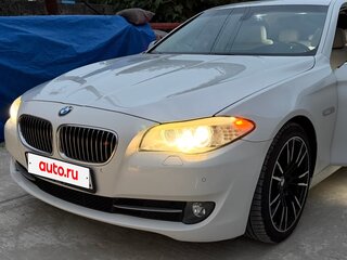 2011 BMW 5 серии 528i VI (F10/F11/F07), белый, 1900000 рублей, вид 2