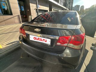 2013 Chevrolet Cruze I Рестайлинг, чёрный, 320000 рублей, вид 3