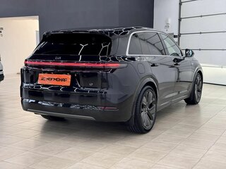 2024 Li Auto (Lixiang) L7 52.3 kWh I Рестайлинг, чёрный, 7700000 рублей, вид 4