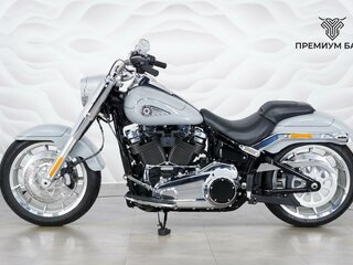2025 Harley-Davidson Fat Boy, серый, 3199000 рублей, вид 2