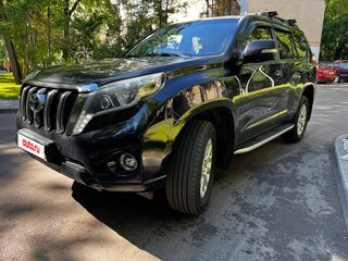 2014 Toyota Land Cruiser Prado 150 Series Рестайлинг 1, чёрный, 3450000 рублей, вид 1