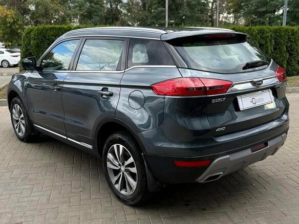 2020 Geely Atlas I, серый, 1370000 рублей - вид 7