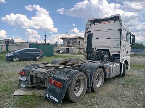 2023 Sinotruk Sitrak C7H MAX, белый - вид 2