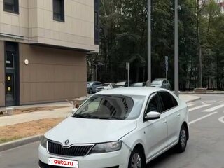 2019 Skoda Rapid I Рестайлинг, белый, 500000 рублей, вид 1
