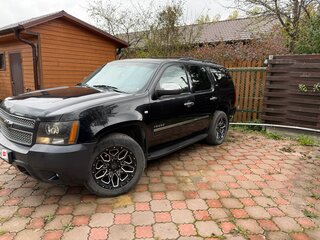 2011 Chevrolet Tahoe 6AT III, чёрный, 1788000 рублей, вид 4