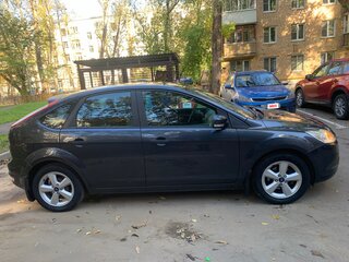 2010 Ford Focus II Рестайлинг, серый, 830000 рублей, вид 4