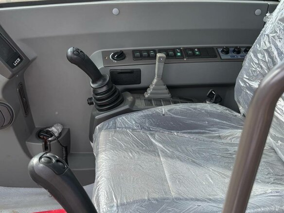 2026 LGCE E660FL, жёлтый, 4400000 рублей - вид 10