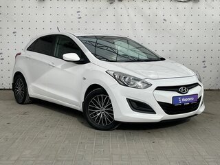 2012 Hyundai i30 II, белый, 935000 рублей, вид 2