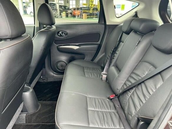 2016 Nissan Note II, коричневый, 750000 рублей - вид 17
