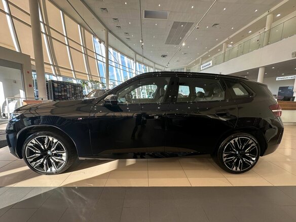 2026 BMW X3 Long 30L xDrive IV (G45/G48), чёрный, 7800000 рублей - вид 6