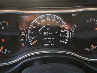 2013 Jeep Grand Cherokee IV (WK2) Рестайлинг, серый, 2199999 рублей, вид 5