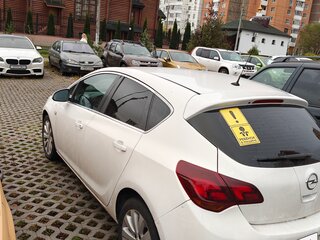 2012 Opel Astra J, белый, 650000 рублей, вид 4