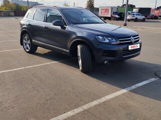 2014 Volkswagen Touareg II, серый, 2600000 рублей, вид 4
