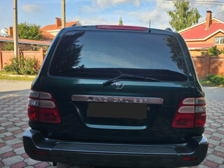 2003 Toyota Land Cruiser 100 Series Рестайлинг 1, зелёный, 2380000 рублей, вид 4