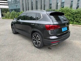 2022 Volkswagen Tharu I, чёрный, 1630300 рублей, вид 4