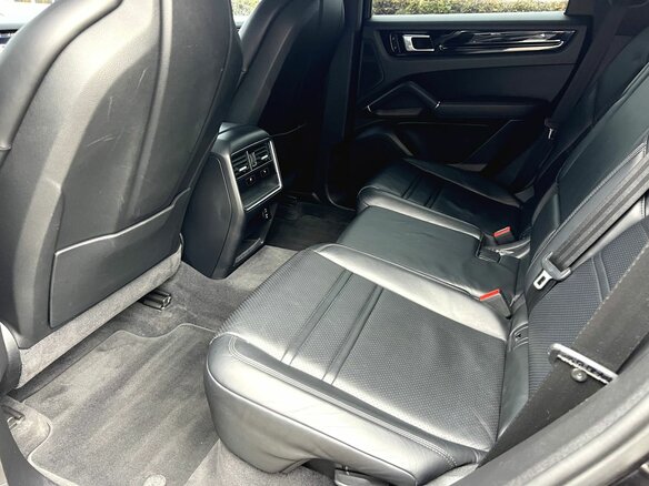 2019 Porsche Cayenne Coupé III, чёрный, 6650000 рублей - вид 34