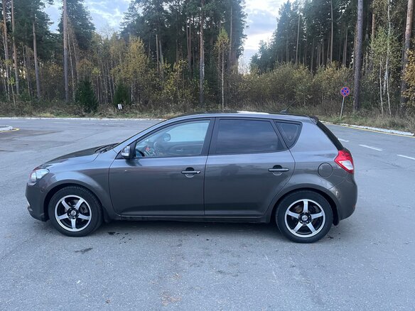 2012 Kia Ceed I Рестайлинг, белый, 710000 рублей - вид 15
