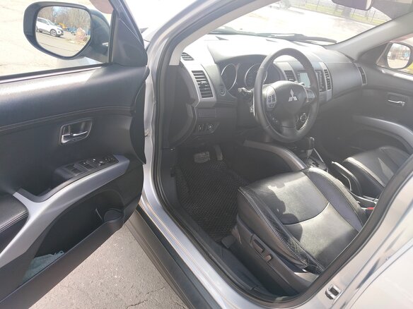 2012 Mitsubishi Outlander II Рестайлинг, серебристый, 1580000 рублей - вид 14