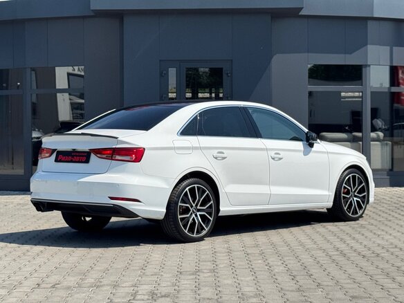 2016 Audi A3 ultra III (8V), белый, 1650000 рублей - вид 3