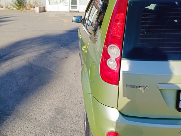 2007 Ford Fiesta Mk5, зелёный, 380000 рублей - вид 15