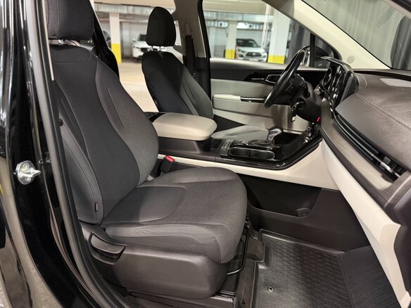 2021 Kia Carnival IV, чёрный, 3299000 рублей - вид 13