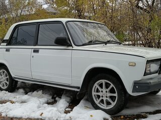 2005 Lada (ВАЗ) 2107, белый, 130000 рублей, вид 3