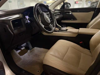 2019 Lexus RX 300 IV Рестайлинг, бежевый, 4150000 рублей, вид 4