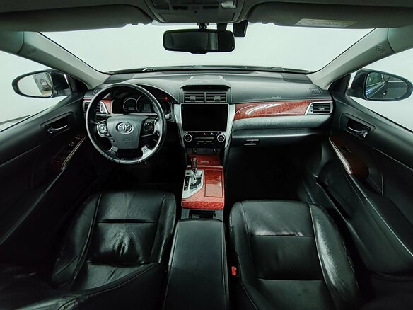 2013 Toyota Camry VII (XV50), чёрный, 1299000 рублей - вид 17