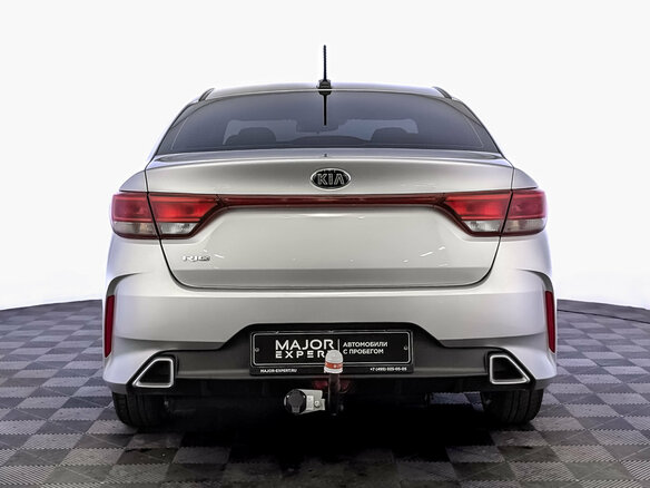 2021 Kia Rio IV Рестайлинг, серебристый, 1690000 рублей - вид 5