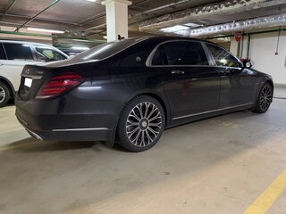 2019 Mercedes-Benz Maybach S-Класс 560 I (X222) Рестайлинг, чёрный, 5000000 рублей, вид 4