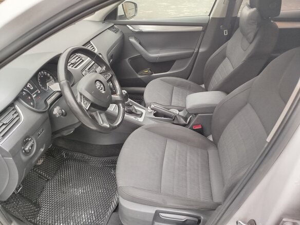 2014 Skoda Octavia III (A7), белый, 1120000 рублей - вид 11