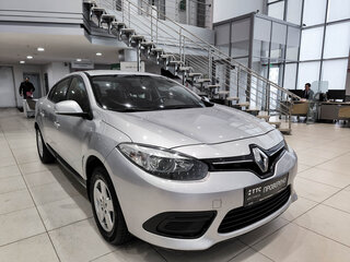 2013 Renault Fluence I Рестайлинг, серый, 620000 рублей, вид 3